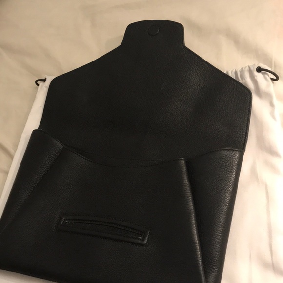 Givency Antigona-md Envelop Clutch - Picture 3 of 5